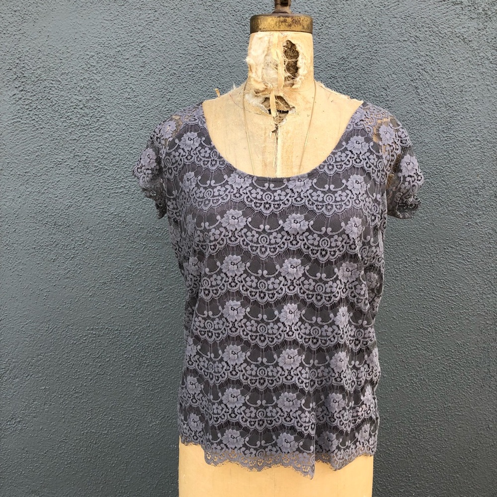 Soft Joie XS lace shirt